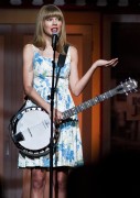 Taylor Swift テイラー・スウィフト
