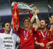 Испания - Италия - Финальный матс на чемпионате Евро 2012, 1 июля 2012 (322xHQ) 932423201622142